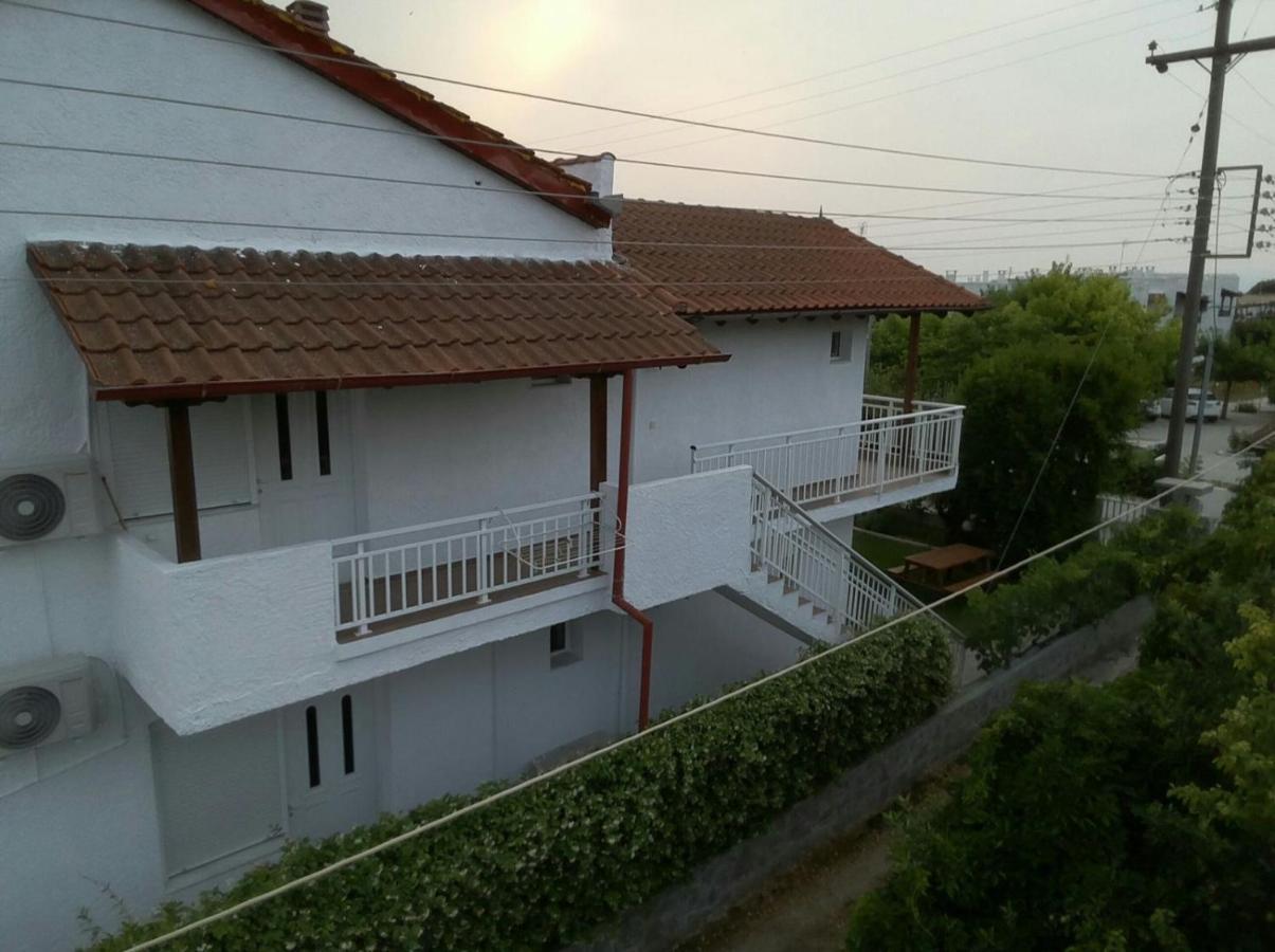 Katerina Rooms Nea Kallikrateia ภายนอก รูปภาพ